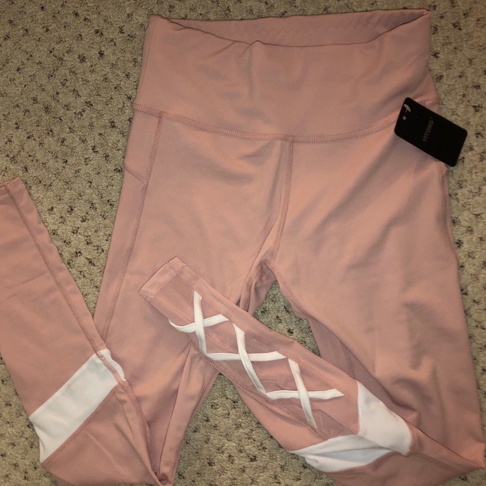 Pink leggings